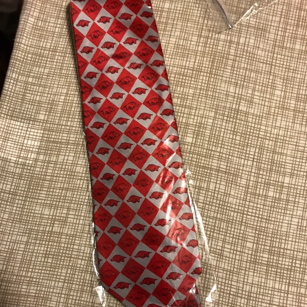 Arkansas Razorbacks Necktie NEW